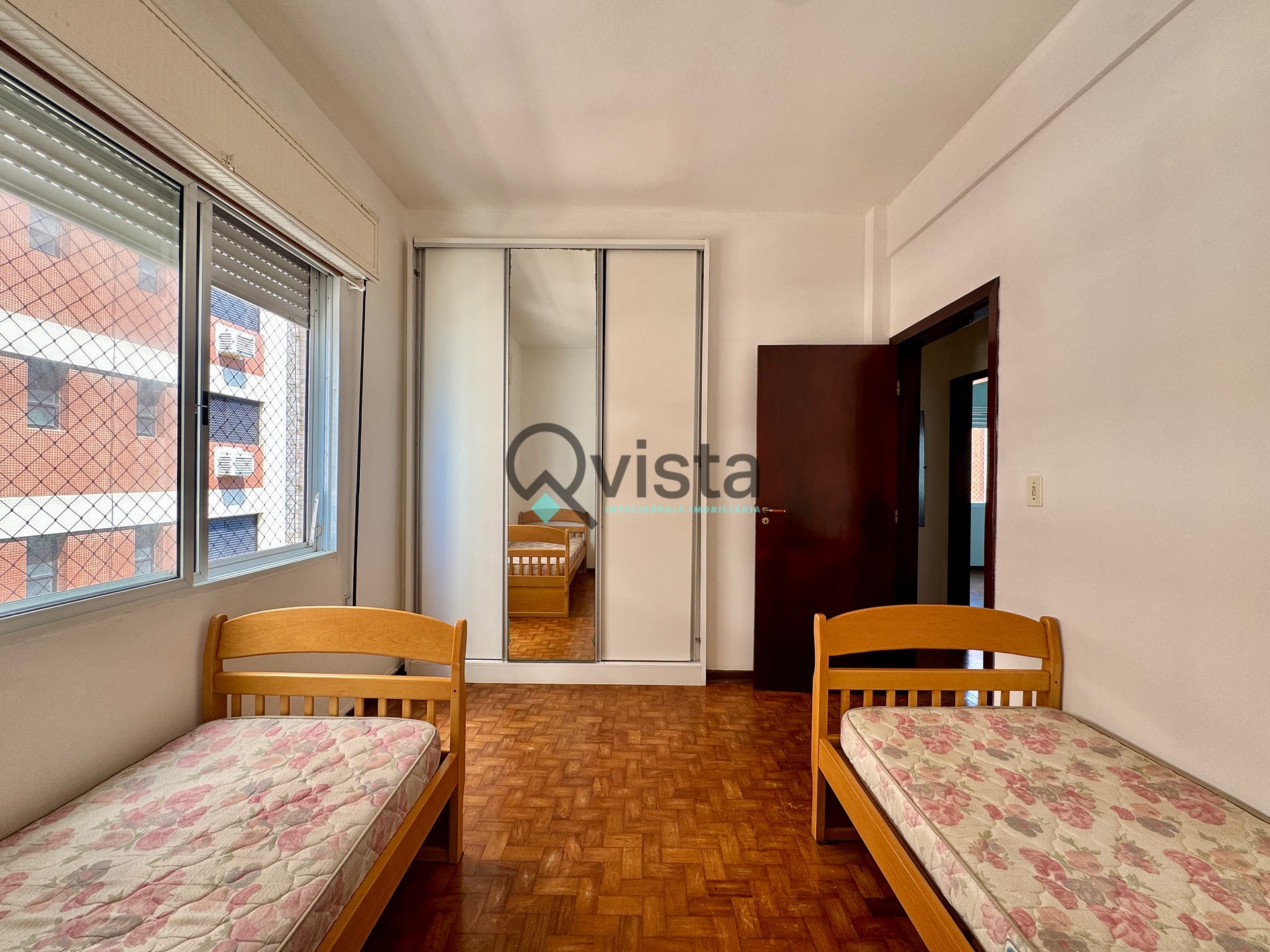 Apartamento à venda com 3 quartos, 125m² - Foto 12