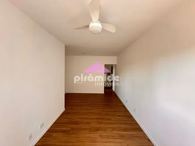 Apartamento 3 quartos e 1 banheiro, à venda ou para alugar, no bairro Jardim Aquarius em São José dos Campos