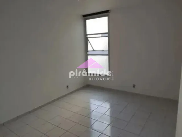 Apartamento 2 quartos e 1 banheiro, à venda, no bairro Monte Castelo em São José dos Campos