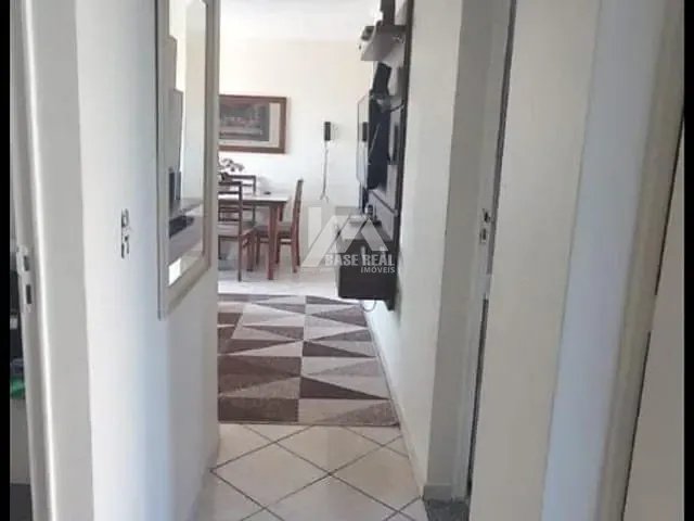 Apartamento com 95m² 3 quartos e 1 banheiro, à venda, no bairro Colônia Dona Luíza em Ponta Grossa