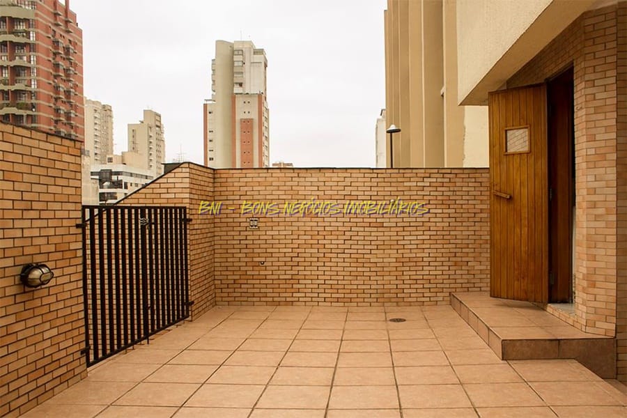 Apartamento, 3 quartos, 217 m² - Foto 1