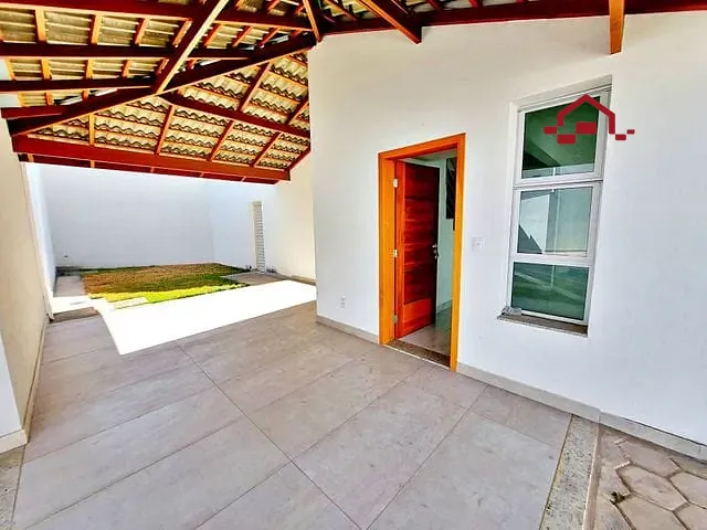 Casa com 166m² 3 quartos e 1 banheiro, à venda, no bairro Centro em Contagem