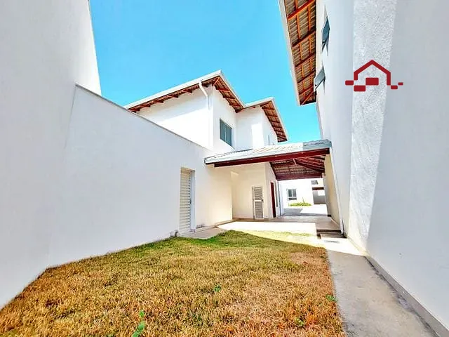 Casa com 166m² 3 quartos e 1 banheiro, à venda, no bairro Centro em Contagem