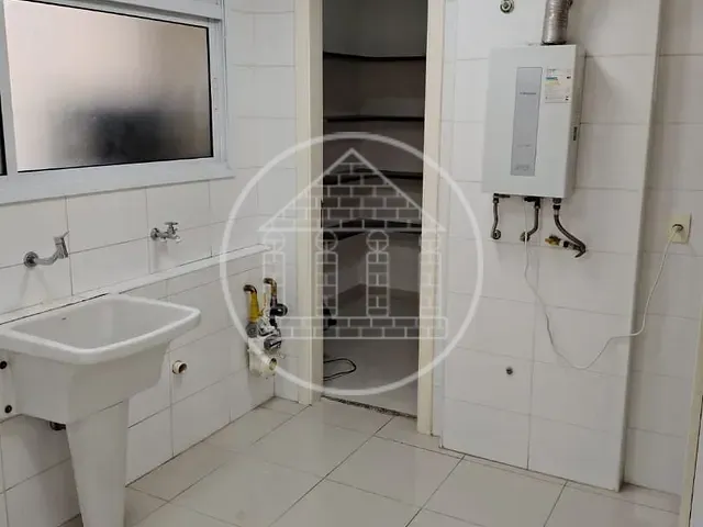 Apartamento com 247m² 4 quartos e 5 banheiros, à venda, no bairro Vila Mariana em São Paulo