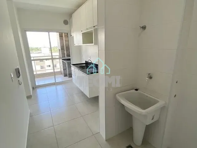 Apartamento 2 quartos e 2 banheiros, à venda, no bairro Independência em Taubaté