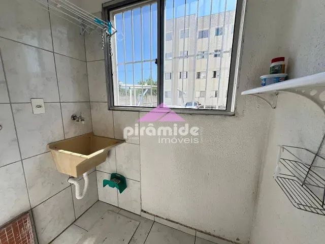 Apartamento 2 quartos e 1 banheiro, para alugar, no bairro Vila Rangel em São José dos Campos