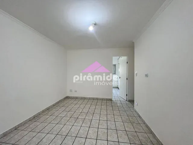 Apartamento 2 quartos e 1 banheiro, para alugar, no bairro Vila Zizinha em São José dos Campos