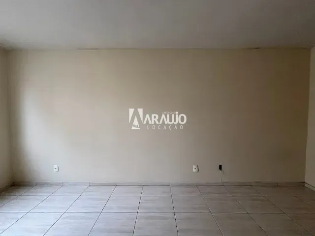 Apartamento 3 quartos e 1 banheiro, para alugar, no bairro Centro em Itajaí