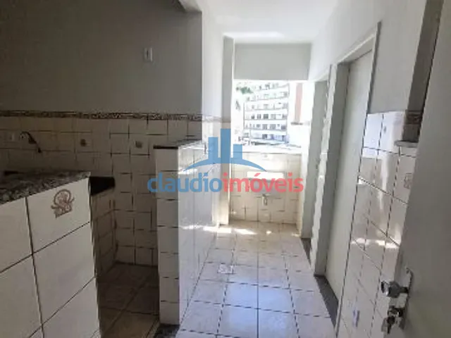 Apartamento 2 quartos e 1 banheiro, para alugar, no bairro Ano Bom em Barra Mansa