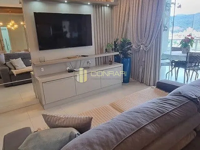 Apartamento com 142m² 3 quartos e 4 banheiros, à venda, no bairro Meia Praia em Itapema