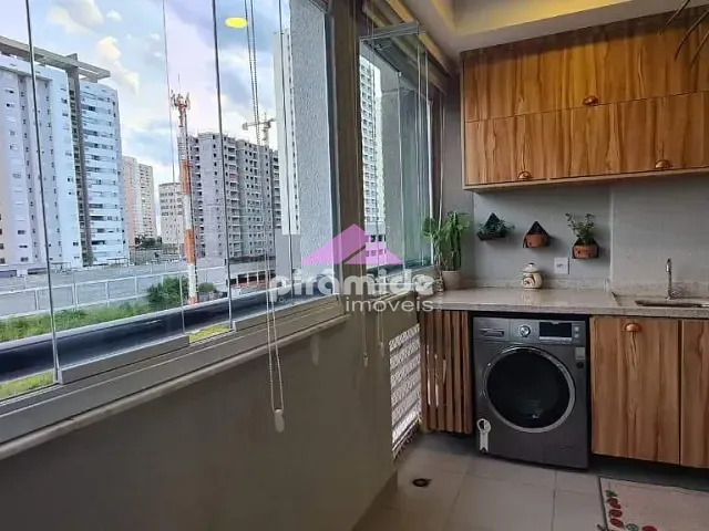 Apartamento 3 quartos e 2 banheiros, à venda, no bairro Parque Industrial em São José dos Campos