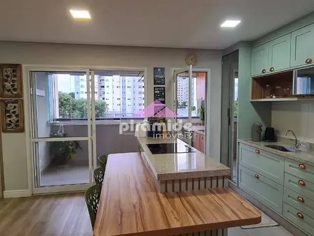 Apartamento 3 quartos e 2 banheiros, à venda, no bairro Parque Industrial em São José dos Campos