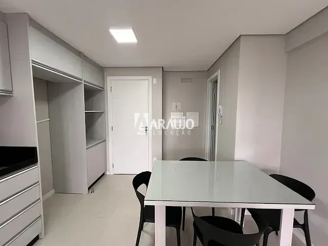 Apartamento 1 quarto e 1 banheiro, para alugar, no bairro Fazenda em Itajaí