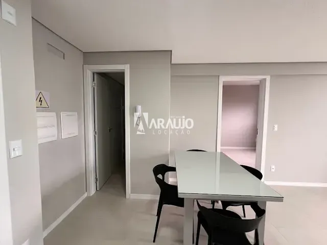 Apartamento 1 quarto e 1 banheiro, para alugar, no bairro Fazenda em Itajaí