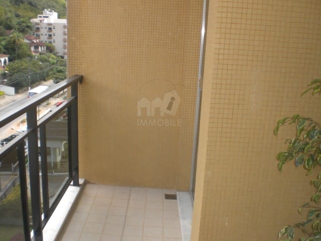 Apartamento à venda, no bairro Coronel Veiga em Petrópolis