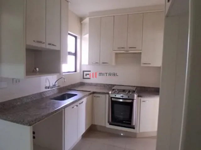 Apartamento 3 quartos e 2 banheiros, à venda, no bairro Judith em Londrina