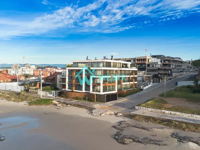 Apartamento com 150m² 2 quartos e 3 banheiros, à venda, no bairro Praia da Cal em Torres