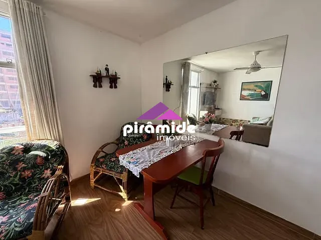 Apartamento 2 quartos e 1 banheiro, à venda ou para alugar, no bairro Martim de Sá em Caraguatatuba