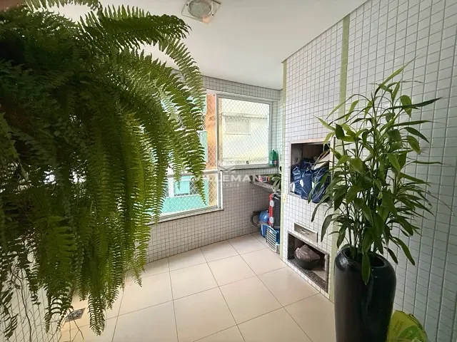 Apartamento com 137m² 2 quartos e 2 banheiros, à venda, no bairro Zona 07 em Avenida Advogado Horácio Raccanello Filho