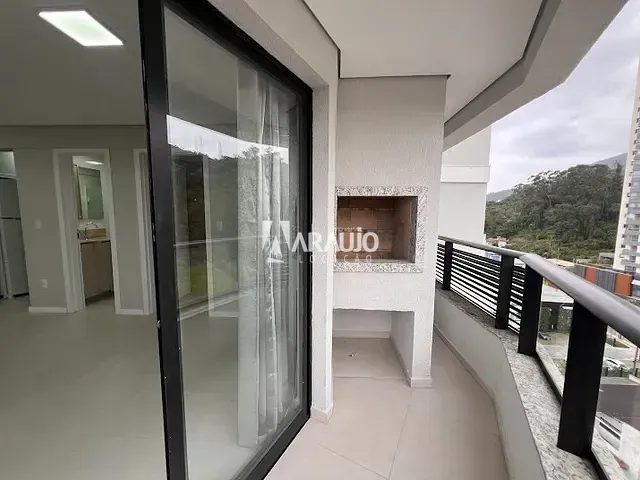Apartamento 1 quarto e 1 banheiro, para alugar, no bairro Fazenda em Itajaí