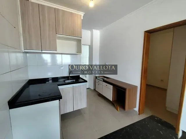 Apartamento 2 quartos e 1 banheiro, à venda, no bairro Vila Bertioga em São Paulo