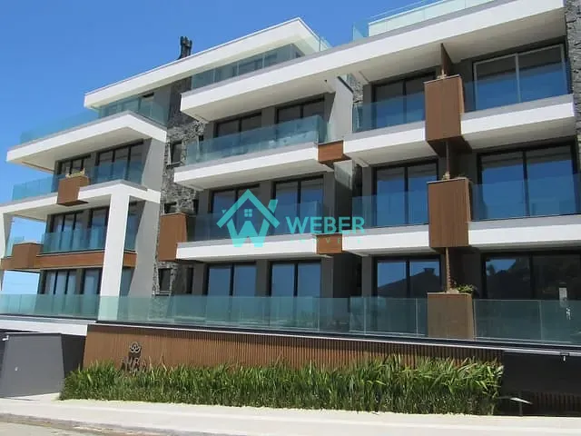 Apartamento com 236m² 3 quartos e 2 banheiros, à venda, no bairro Praia da Cal em Torres
