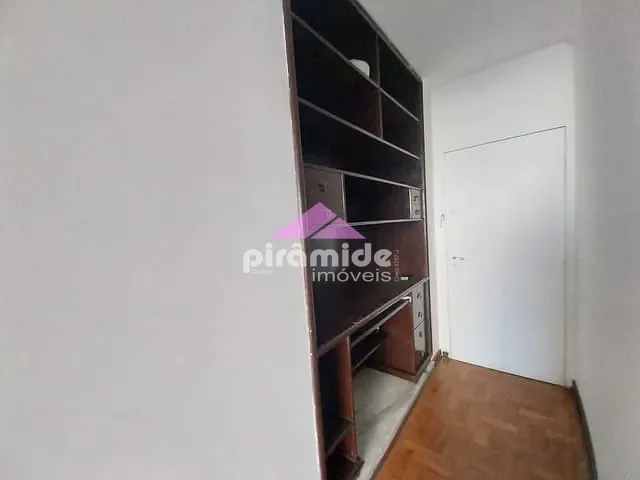 Apartamento 1 quarto e 1 banheiro, à venda, no bairro Centro em São José dos Campos
