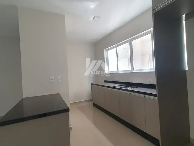 Apartamento com 198m² 3 quartos e 3 banheiros, à venda, no bairro Oficinas em Ponta Grossa