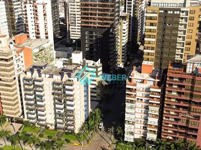 Apartamento com 333m² 3 quartos e 4 banheiros, à venda, no bairro Centro em Torres