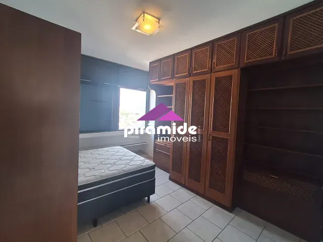 Apartamento 2 quartos e 1 banheiro, à venda ou para alugar, no bairro Centro em Caraguatatuba