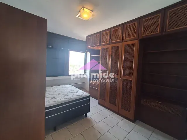 Apartamento 2 quartos e 1 banheiro, à venda ou para alugar, no bairro Centro em Caraguatatuba