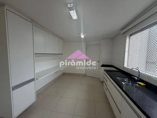 Apartamento com 126m² 3 quartos e 2 banheiros, à venda, no bairro Jardim São Dimas em São José dos Campos