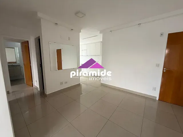 Apartamento com 79m² 2 quartos e 2 banheiros, para alugar, no bairro Condomínio Royal Park em São José dos Campos