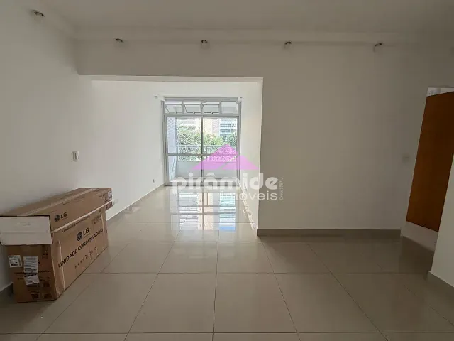 Apartamento com 79m² 2 quartos e 2 banheiros, para alugar, no bairro Condomínio Royal Park em São José dos Campos