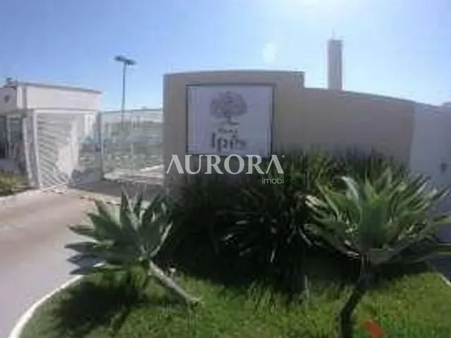 Apartamento com 54m² 2 quartos e 1 banheiro, à venda, no bairro Ouro Verde em Londrina