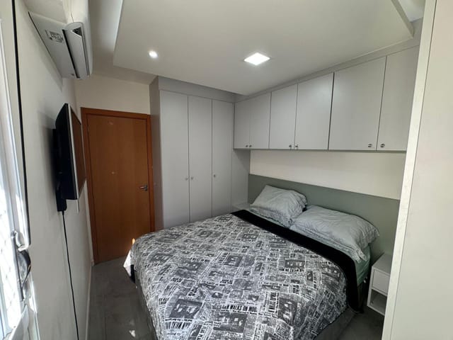 Apartamento 2 quartos e 2 banheiros, à venda, no bairro Jardim Carvalho em Porto Alegre