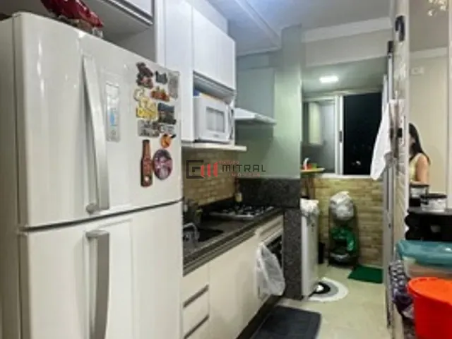 Apartamento 3 quartos e 2 banheiros, à venda, no bairro Jardim Morumbi em Londrina