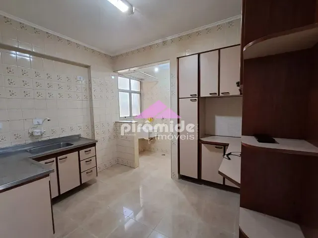 Apartamento 3 quartos e 2 banheiros, à venda, no bairro Jardim das Indústrias em São José dos Campos