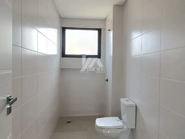 Apartamento com 313m² 4 quartos e 4 banheiros, à venda, no bairro Centro em Ponta Grossa