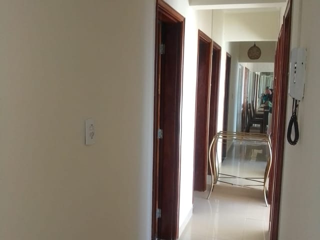 Foto do Apartamento - Apartamento à venda 4 Quartos, 1 Vaga, 102M², Centro, Londrina - PR | EDIFÍCIO LENOCA | Londrina Cred Imóveis