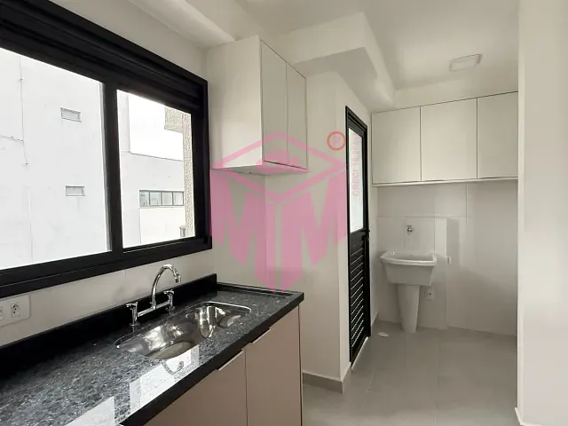 Apartamento com 64m² 2 quartos e 2 banheiros, para alugar, no bairro Parque das Nações em Santo André