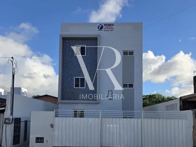 Apartamento 2 quartos e 1 banheiro, à venda, no bairro Paratibe em João Pessoa