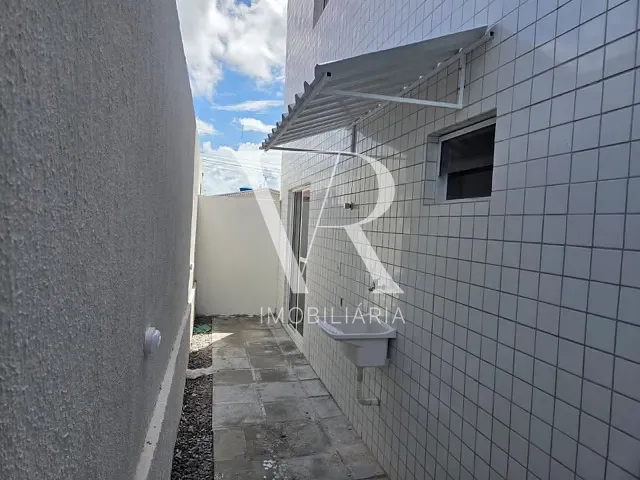Apartamento 2 quartos e 1 banheiro, à venda, no bairro Paratibe em João Pessoa