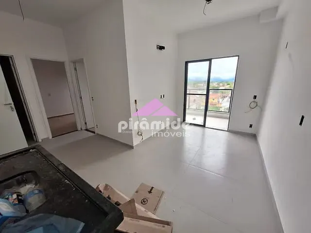 Apartamento com 45m² 2 quartos e 1 banheiro, à venda, no bairro Porto Novo em Caraguatatuba