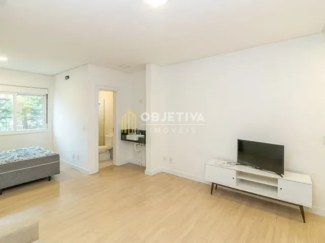 Apartamento 1 quarto e 1 banheiro, para alugar, no bairro Centro Histórico em Porto Alegre