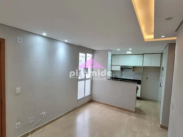 Apartamento com 45m² 2 quartos e 1 banheiro, para alugar, no bairro Residencial Frei Galvão em São José dos Campos