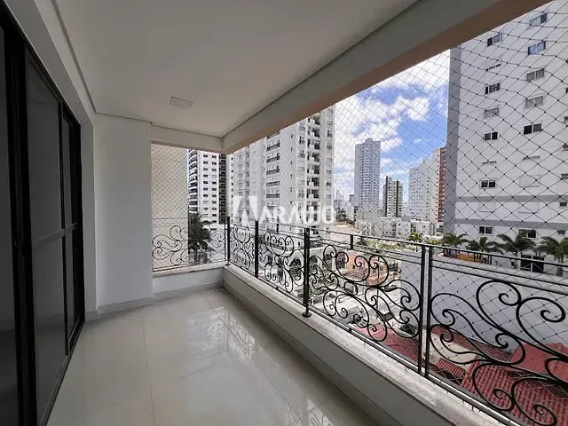 Apartamento 3 quartos e 1 banheiro, para alugar, no bairro Fazenda em Itajaí