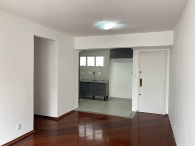 Apartamento com 71m² 2 quartos e 1 banheiro, para alugar, no bairro Vila Olímpia em São Paulo
