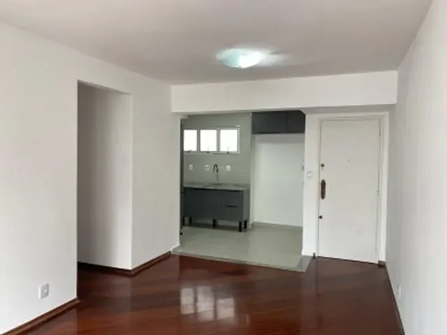 Apartamento com 71m² 2 quartos e 1 banheiro, para alugar, no bairro Vila Olímpia em São Paulo