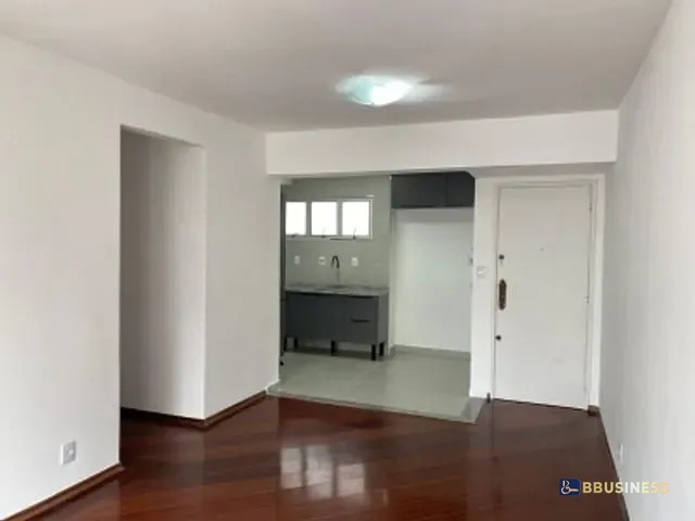 Apartamento com 71m² 2 quartos e 1 banheiro, para alugar, no bairro Vila Olímpia em São Paulo